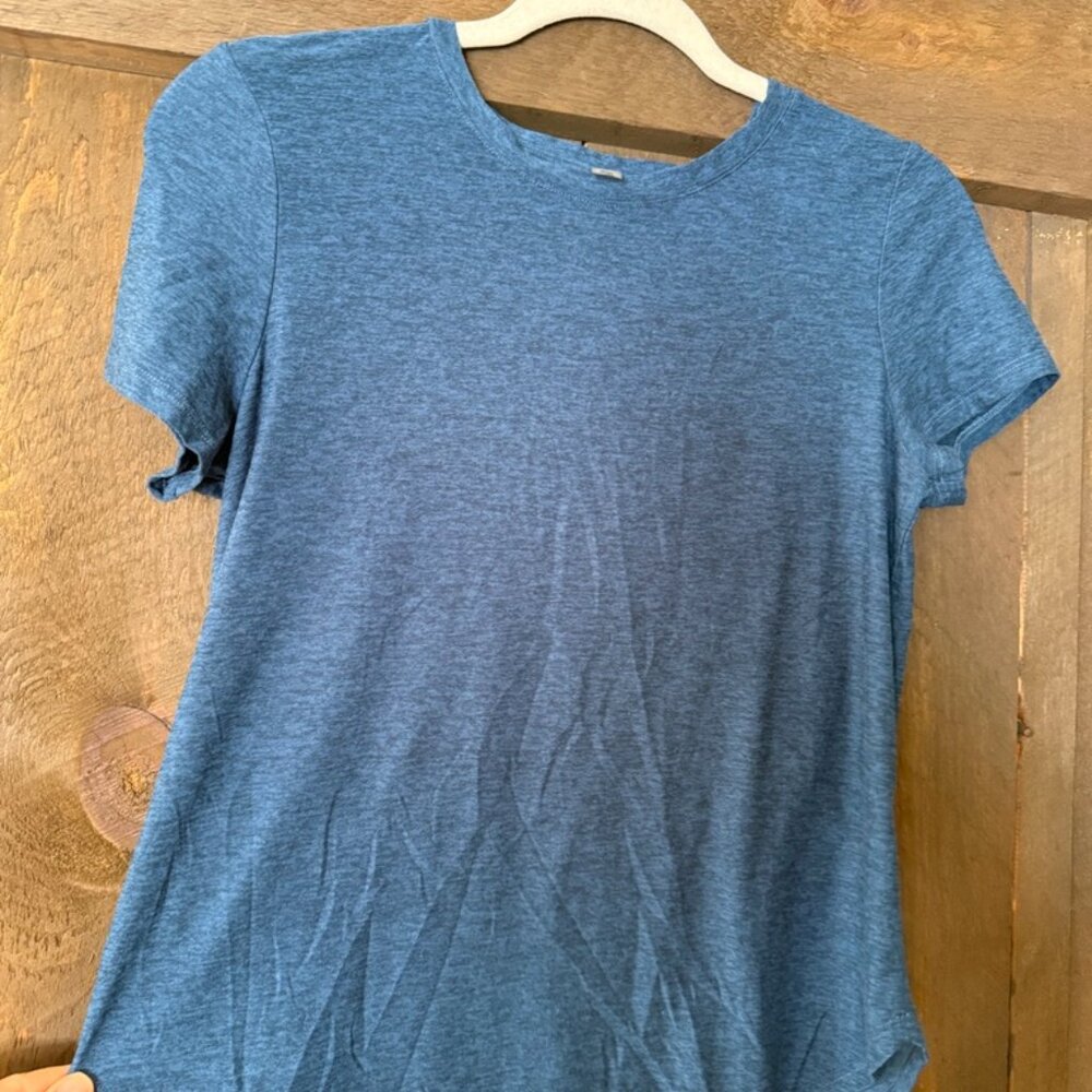 Beyond Yoga On the down low tee, nocturnal navy small